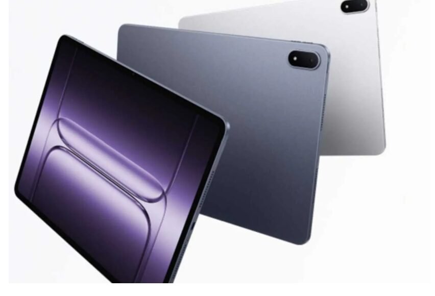 OnePlus Pad 3 comes in two colors-Storm blue and Frosted Silver.